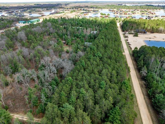 W6068 N Lake Drive, New Lisbon, WI 53950