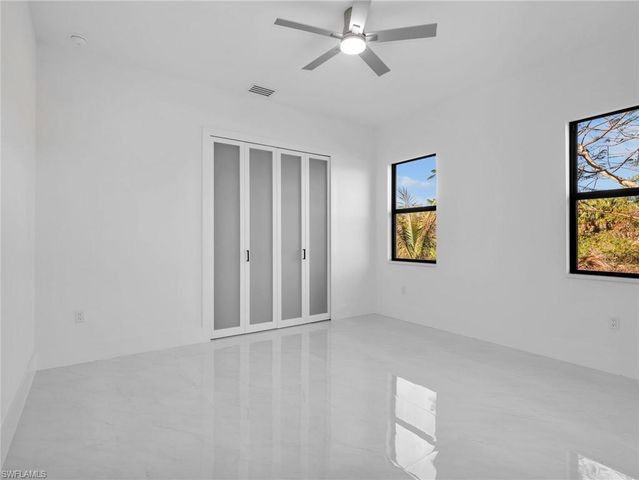 910 Golden Gate BLVD E, Naples, FL 34120