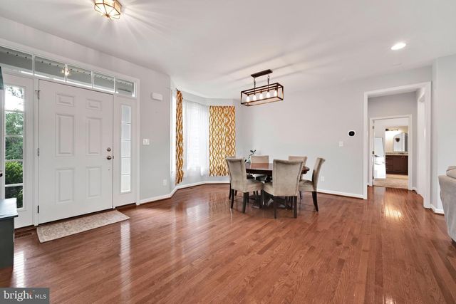 7 DENISE DR, Avondale, PA 19311