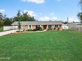 20176 Hentz Avenue, Blountstown, FL 32424