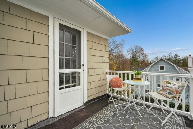 448 Ridgewood Rd, Maplewood Twp., NJ 07040