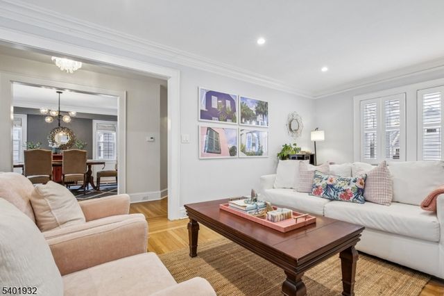 448 Ridgewood Rd, Maplewood Twp., NJ 07040