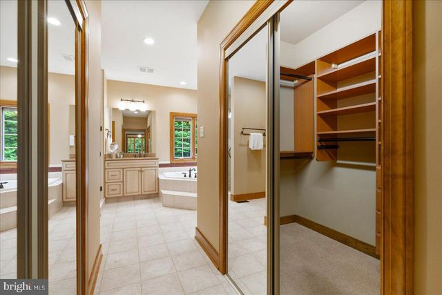 7355 KEHNE RD, Frederick, MD 21702