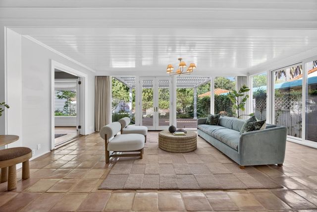 119 South Avena Ave, Lodi, CA 95240