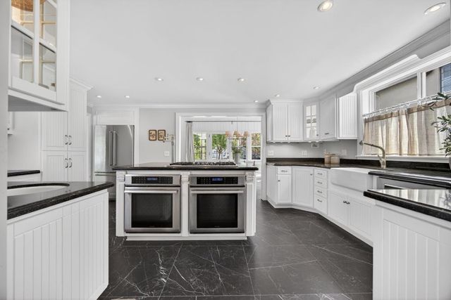 119 South Avena Ave, Lodi, CA 95240