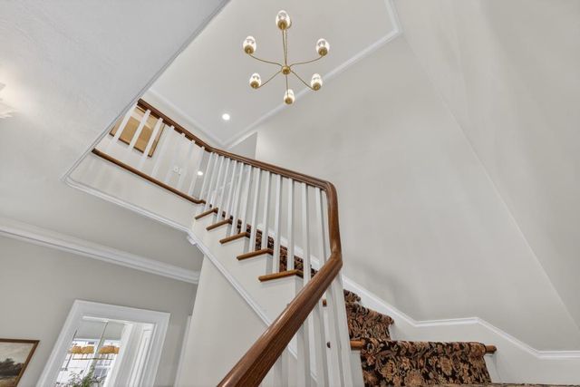 119 South Avena Ave, Lodi, CA 95240