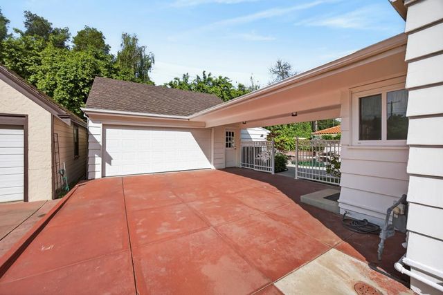 119 South Avena Ave, Lodi, CA 95240