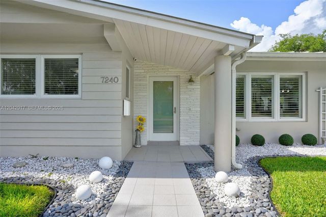 7240 SW 131st Street, Pinecrest, FL 33156