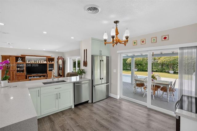 7240 SW 131st Street, Pinecrest, FL 33156