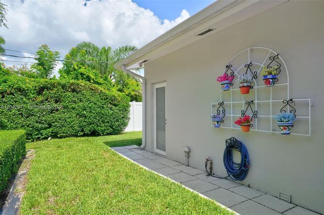7240 SW 131st Street, Pinecrest, FL 33156