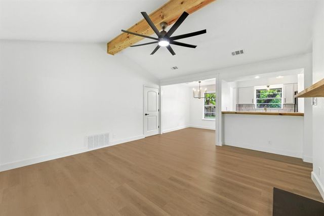 8520 Bradford DR, Austin, TX 78758