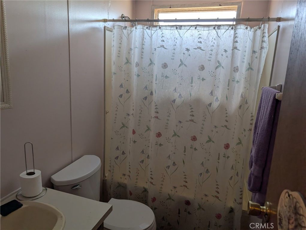 Image 15 of property listing at 2500 N Hwy 59 #206, Merced, CA 95348