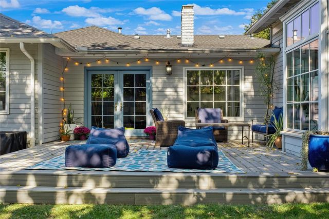 1722 Coventry Lane, Nichols Hills, OK 73120