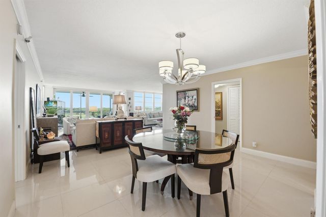 3510 Oaks Way 703, Pompano Beach, FL 33069