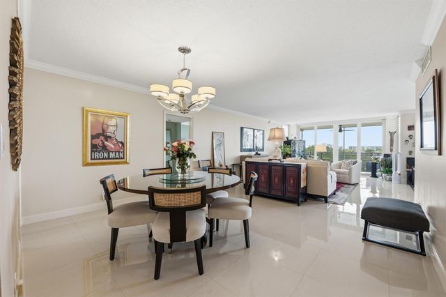 3510 Oaks Way 703, Pompano Beach, FL 33069