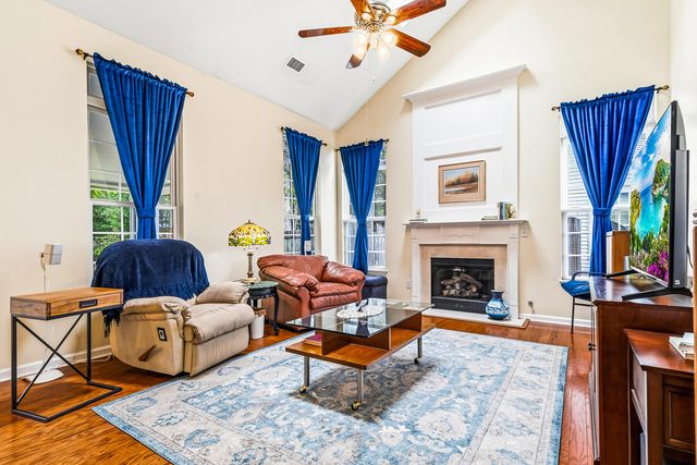 225 Evesham Drive, Summerville, SC 29485