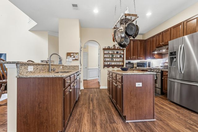 225 Evesham Drive, Summerville, SC 29485