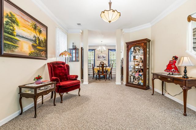 225 Evesham Drive, Summerville, SC 29485