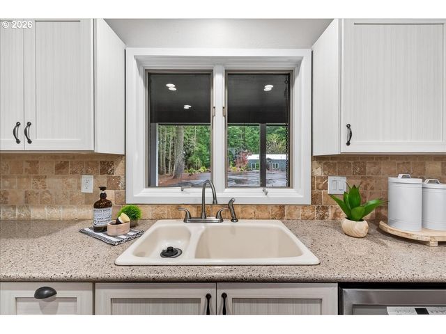 29009 Sw BURKHALTER Rd, Hillsboro, OR 97123