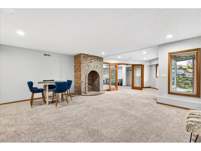 29009 Sw BURKHALTER Rd, Hillsboro, OR 97123