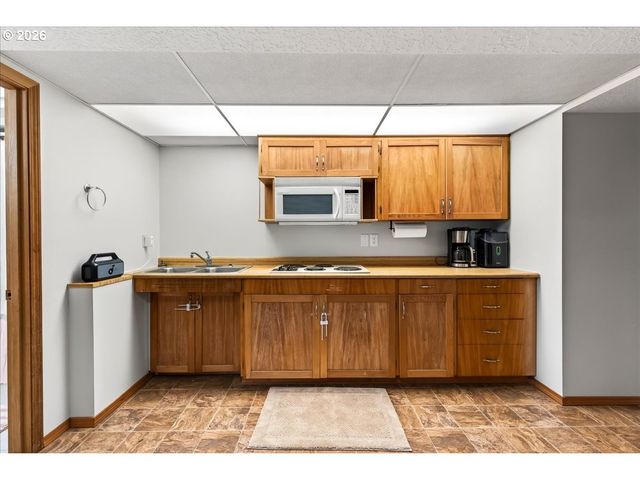 29009 Sw BURKHALTER Rd, Hillsboro, OR 97123