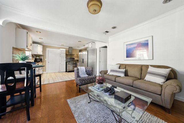 842 E Julian Street, San Jose, CA 95112