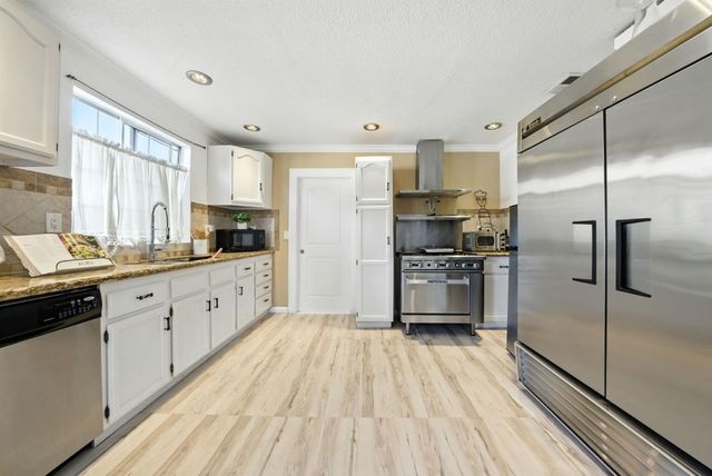 842 E Julian Street, San Jose, CA 95112