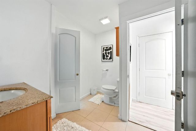842 E Julian Street, San Jose, CA 95112