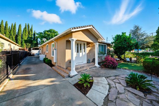 842 E Julian Street, San Jose, CA 95112