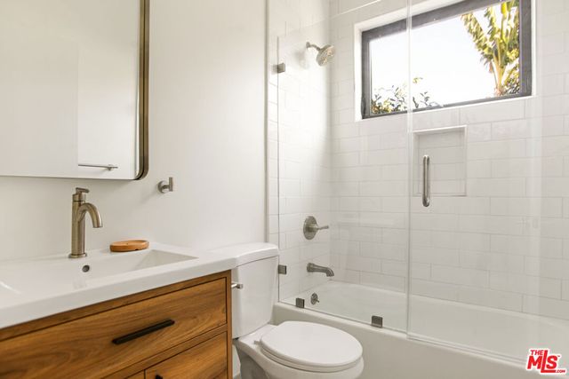 2671 Benedict Street, Los Angeles, CA 90039