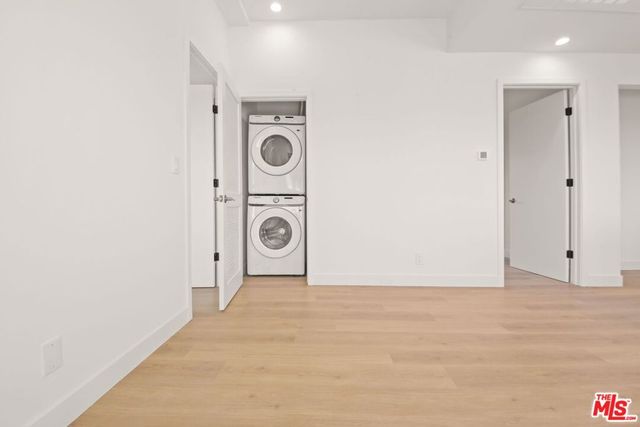 2671 Benedict Street, Los Angeles, CA 90039