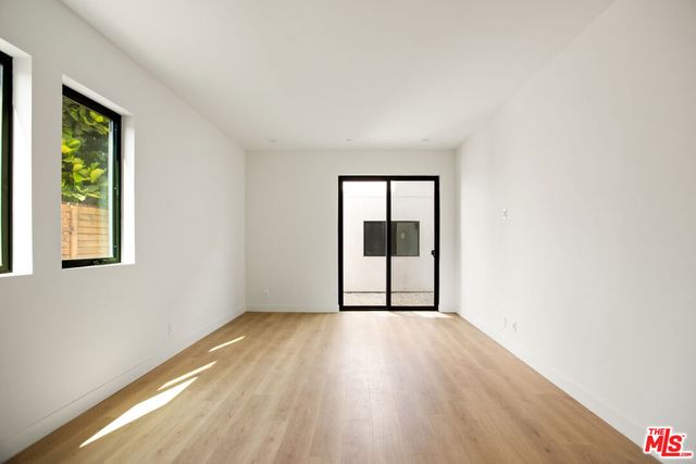 2671 Benedict Street, Los Angeles, CA 90039