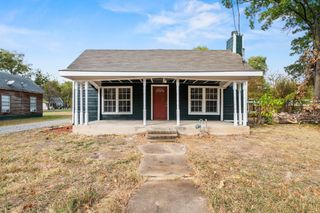 1008 W 10th Street, Bonham, TX 75418