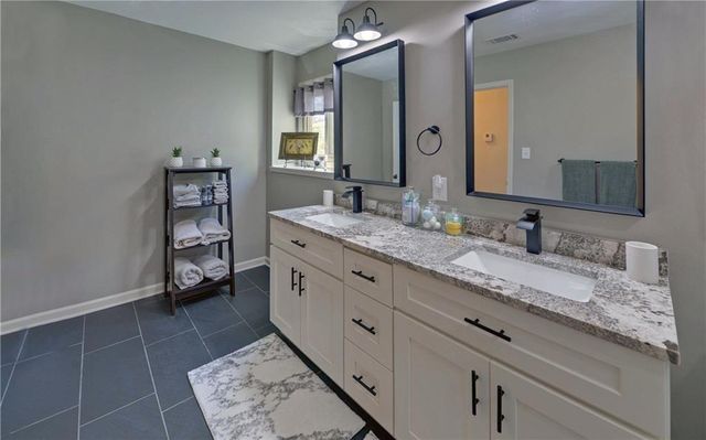 3341 Edgewood Circle, Gainesville, GA 30506