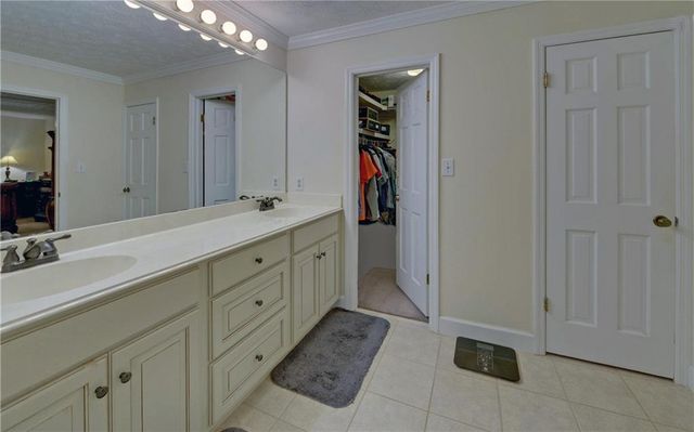 3341 Edgewood Circle, Gainesville, GA 30506