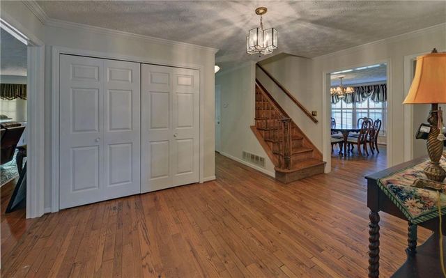 3341 Edgewood Circle, Gainesville, GA 30506