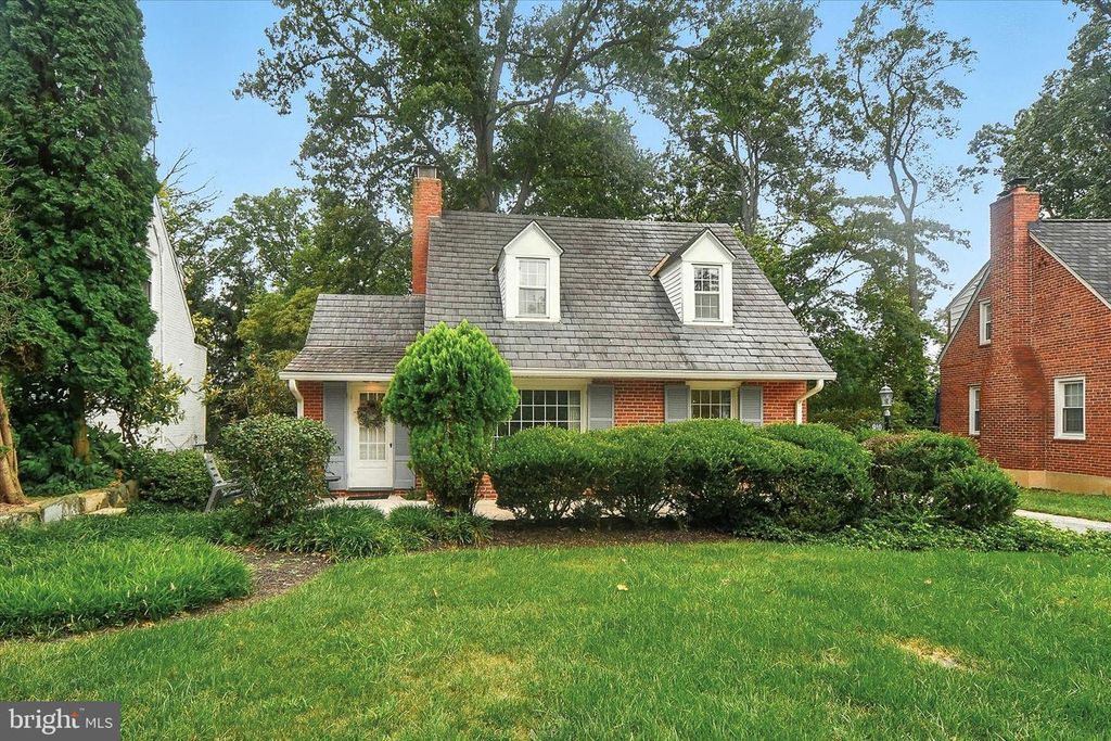 910 ADANA RD, Baltimore, MD 21208