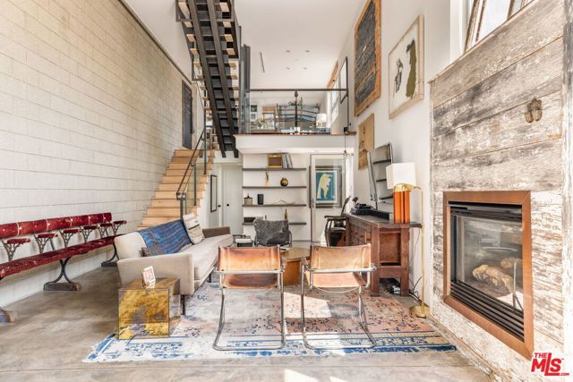 1628 Electric Avenue, Venice (los Angeles), CA 90291