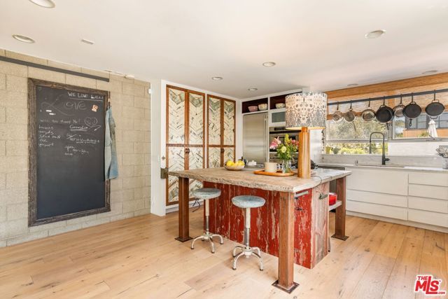 1628 Electric Avenue, Venice (los Angeles), CA 90291