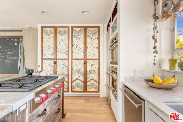 1628 Electric Avenue, Venice (los Angeles), CA 90291