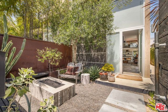 1628 Electric Avenue, Venice (los Angeles), CA 90291
