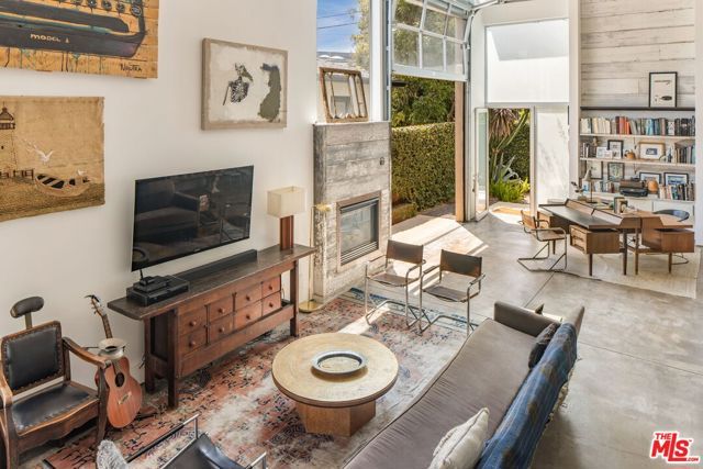 1628 Electric Avenue, Venice (los Angeles), CA 90291