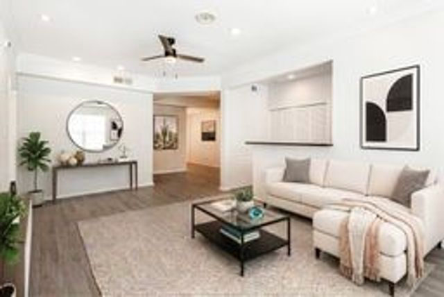4104 N Hall Street 216, Dallas, TX 75219