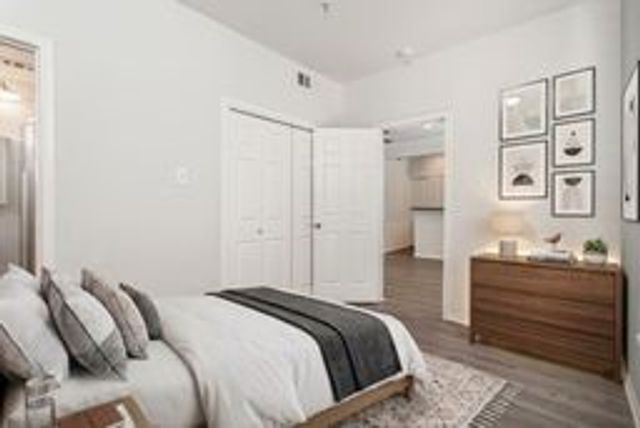 4104 N Hall Street 216, Dallas, TX 75219