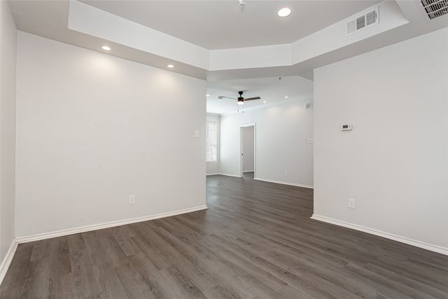 4104 N Hall Street 216, Dallas, TX 75219