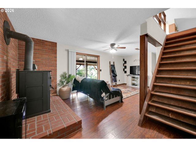 642 TERRACE Ln, Sutherlin, OR 97479