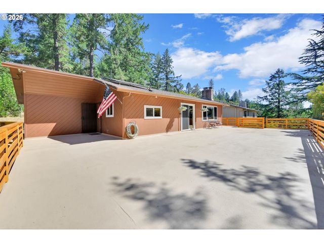 642 TERRACE Ln, Sutherlin, OR 97479