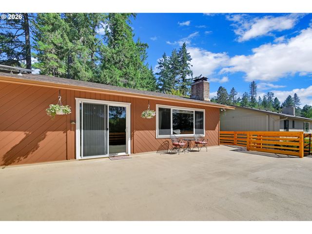 642 TERRACE Ln, Sutherlin, OR 97479