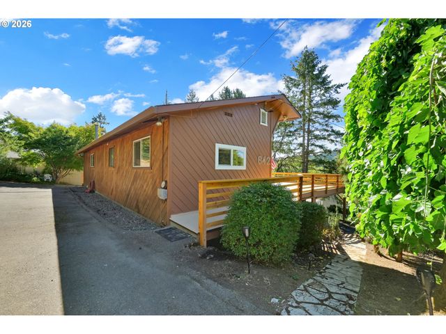 642 TERRACE Ln, Sutherlin, OR 97479