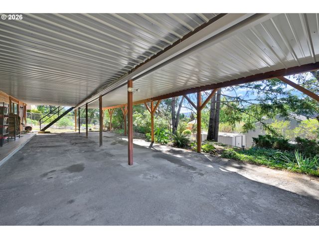 642 TERRACE Ln, Sutherlin, OR 97479